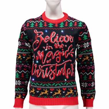 Dames foute kersttrui believe in magic of christmas met lichtjes/lampjes